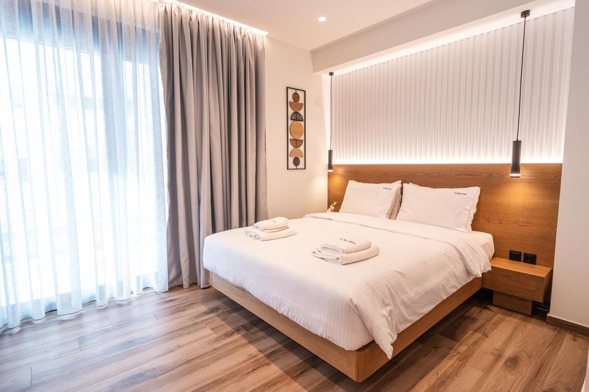 Volos Inn Hotel エクステリア 写真