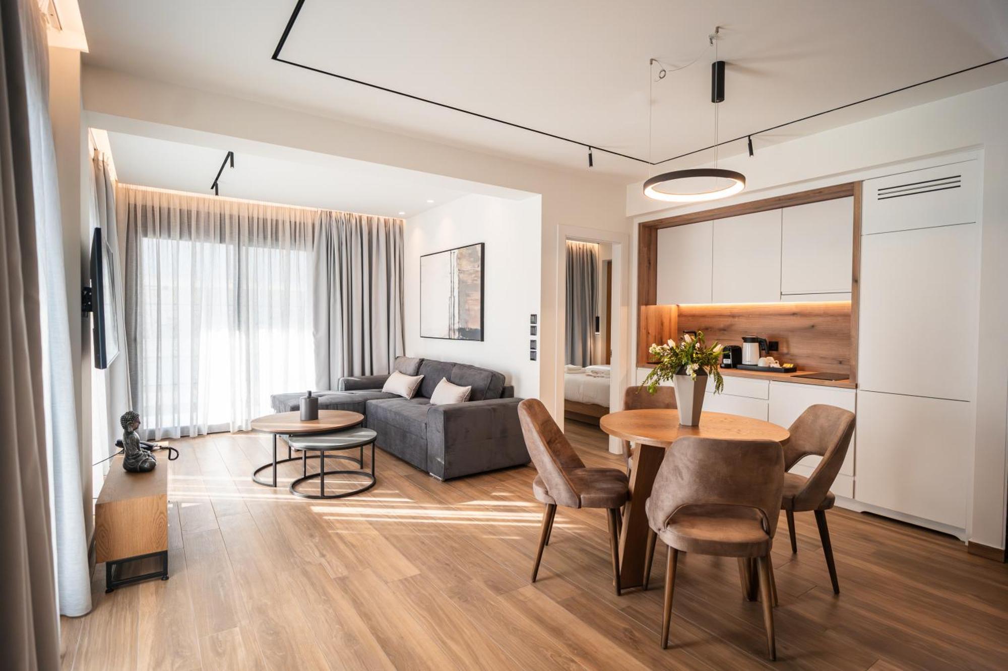 Volos Inn Hotel エクステリア 写真